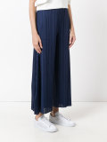 pleated cropped trousers