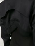 后层搭短上衣