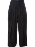 creased cropped trousers 