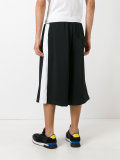 stripe-detail wide-leg shorts