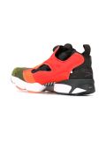 'Insta Pump'运动鞋