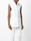 sleeveless shirt 