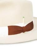 'Lavinia' hat