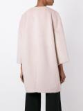 wide sleeves coat