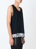 logo饰坦克背心