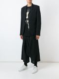 三纽扣西装夹克