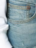 distressed skinny jeans 