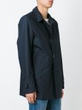 排扣夹克