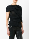 asymmetric sleeved T-shirt