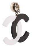 oversized CC logo clip-on earrings