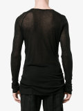 long sleeved t-shirt
