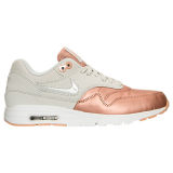 Women's Nike Air Max 1 Ultra Essentials SE Running Shoes