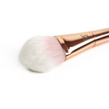 Real Techniques Bold Metals Tapered Blush Brush