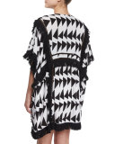 Geometric Fringe-Trim Bermuda Caftan, Black/White