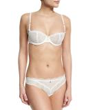 Présage Lace Tanga Thong, Milk