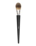Light Coverage Fluid Brush