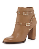 Rockstud Leather Chunky-Heel Boot, Nocciola