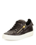 Men's Croc-Embossed Low-Top Sneaker, Chocolate