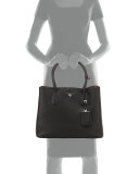 Vitello Daino Medium Double Bag, Black/Tan (Nero+Cuoio)