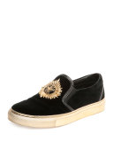 Queen Velvet Skate Sneaker, Noir