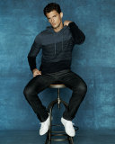 Core Slim Straight Ultimate Jeans 
