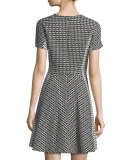 Short-Sleeve Geometric-Print Dress, Black/Ivory