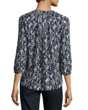 3/4-Sleeve Printed Pleated-Back Blouse, Feather Chevron