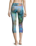 Tuxedo Printed Capri Athletic Leggings, Yellowstone