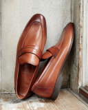 Lorenzo Unlined Leather Loafer, Brown 
