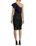 3D Floral-Embroidered Lace Pencil Skirt