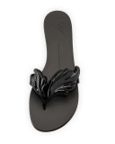 Wings Patent Flat Thong Sandal, Nero