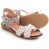 Eric Michael Sabrina Sandals (For Women)