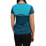 New Balance Accelerate Graphic Shirt - Short Sleeve (For Women)
