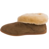 Minnetonka Sheepskin Ankle Boot Slippers (For Men)