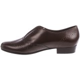 Munro American Yale Laceless Oxford Shoes - Calf Leather, Slip-Ons (For Women)