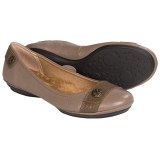 Softspots Satara Leather Flats (For Women)