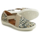 bernie mev. Layla Sandals (For Women)