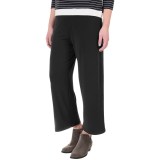 Stretch-Knit Capris (For Women)