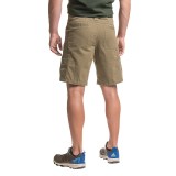 White Sierra Altos Shorts (For Men)