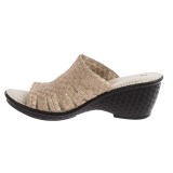 bernie mev. Kent Wedge Sandals (For Women)