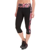 Reebok Printed Ikat Spice Capris (For Women)