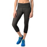 Reebok Crosswalk Lines Capris (For Women)