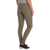 Mountain Hardwear Sojourner Twill Cargo Pants (For Women)