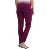 Mountain Hardwear Dynama Pants (For Women)