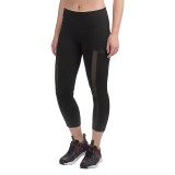 90 Degree by Reflex Mesh Pocket Capris (For Women)