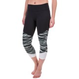 Balance Collection Push Printed Capri Leggings (For Women)