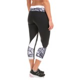 Kyodan Print-Block Capri Leggings (For Women)