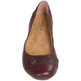 Softspots Satara Leather Flats (For Women)