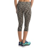 Spalding Space-Dye Capris (For Women)
