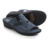 La Plume Pisa Sandals - Nubuck (For Women)